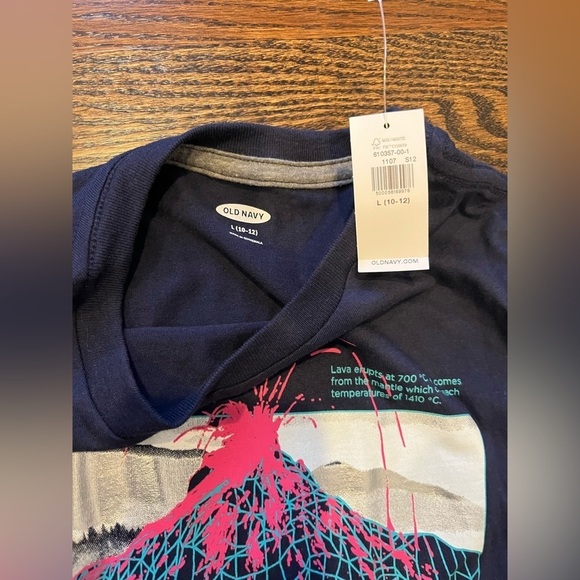 Old navy/ Carters boys Sz. L (10/12) T-shirts lot of 2 NWT - Picture 2 of 5